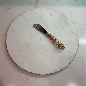 Marble cheese plate with knife and gold edge